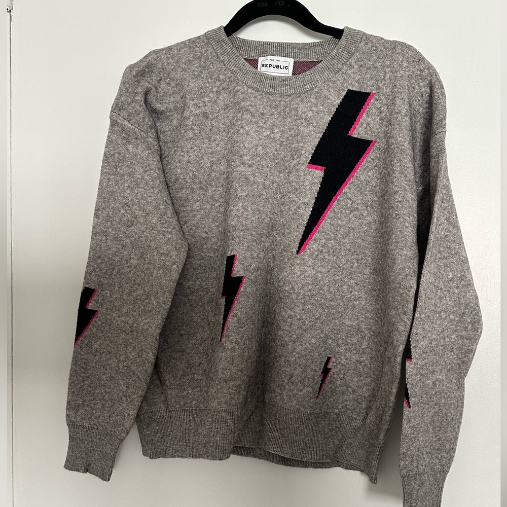 Lightening bolt sweater NWOT